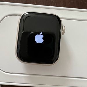 41mm series 7 Apple Watch ***New in box***